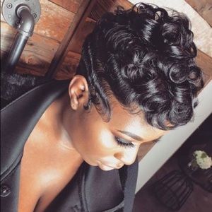 Meet your Posher, Symone